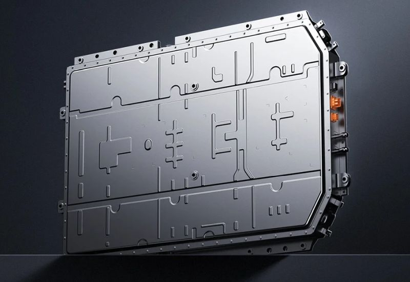Xiaomi настолько уверена в своей тяговой батарее, что готова менять сгоревший из-за неё автомобиль на новый